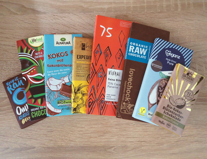 Test: Vergleich gesunde Schokolade mit Kokosblütenzucker Bio Vegan